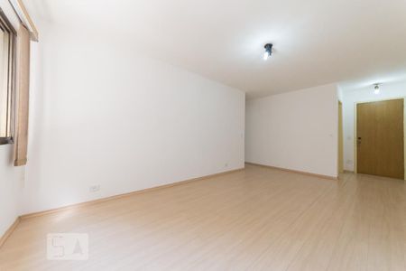 Apartamento à venda com 69m², 1 quarto e sem vaga Apartamento à venda com 69m², 1 quarto e sem vagaSala