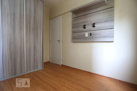 Apartamento para alugar com 85m², 3 quartos e 1 vagaQuarto 02