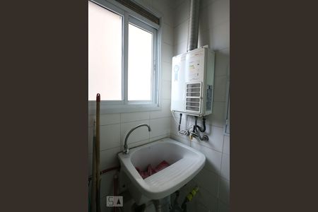 Apartamento para alugar com 85m², 3 quartos e 1 vagaÁrea de Serviço