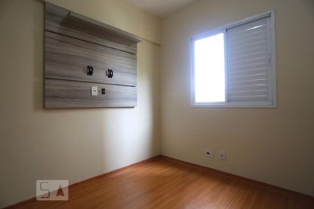Apartamento para alugar com 85m², 3 quartos e 1 vagaQuarto 02