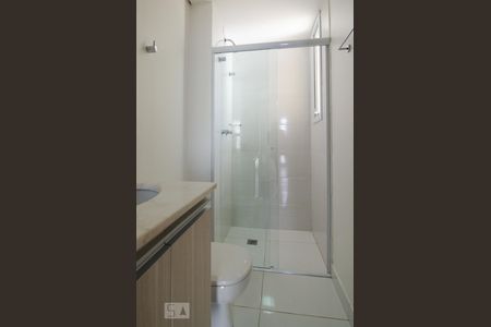 Apartamento para alugar com 68m², 2 quartos e 2 vagasBanheiro