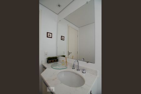 Apartamento para alugar com 68m², 2 quartos e 2 vagasBanheiro