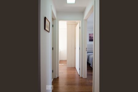 Apartamento para alugar com 68m², 2 quartos e 2 vagasCorredor