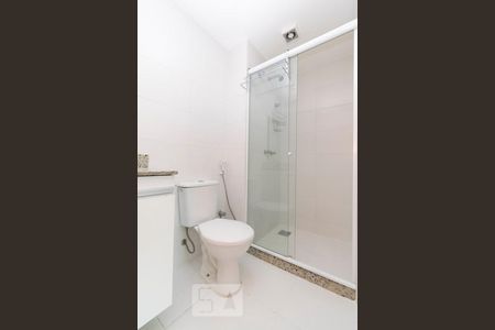 Banheiro Social de apartamento para alugar com 3 quartos, 100m² em Vital Brasil, Niterói