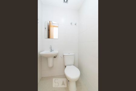 Lavabo de apartamento para alugar com 3 quartos, 100m² em Vital Brasil, Niterói