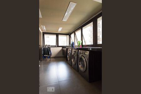 Apartamento à venda com 35m², 1 quarto e sem vaga Apartamento à venda com 35m², 1 quarto e sem vagaLavanderia