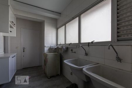 Apartamento à venda com 200m², 4 quartos e 3 vagasÁrea de serviço