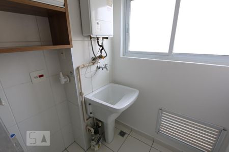 Apartamento para alugar com 49m², 2 quartos e 1 vagaarea de serviço