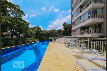 Apartamento para alugar com 75m², 1 quarto e 2 vagasPiscina