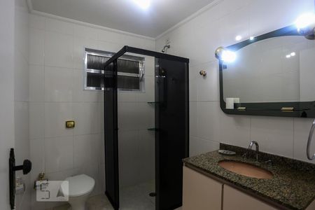Banheiro Social  de apartamento para alugar com 2 quartos, 82m² em Vila Romana, São Paulo