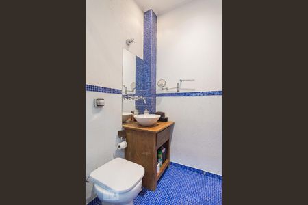 Apartamento para alugar com 100m², 3 quartos e sem vaga Apartamento para alugar com 100m², 3 quartos e sem vagaBanheiro