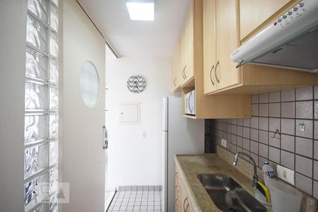 Apartamento à venda com 75m², 2 quartos e 2 vagasCozinha