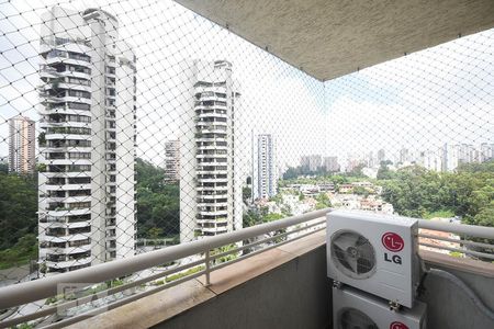 Varanda de apartamento à venda com 2 quartos, 75m² em Paraíso do Morumbi, São Paulo