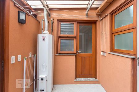 Casa de condomínio à venda com 520m², 4 quartos e 5 vagasÁrea de serviço