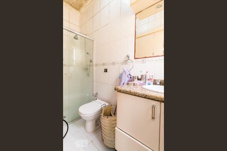 Casa para alugar com 500m², 4 quartos e 2 vagas Casa para alugar com 500m², 4 quartos e 2 vagasBanheiro da suíte 02