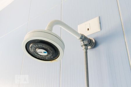 Casa para alugar com 500m², 4 quartos e 2 vagas Casa para alugar com 500m², 4 quartos e 2 vagasChuveiro