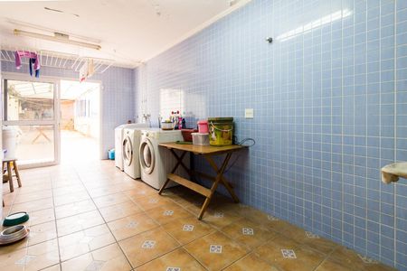 Casa para alugar com 500m², 4 quartos e 2 vagas Casa para alugar com 500m², 4 quartos e 2 vagasÁrea de serviço