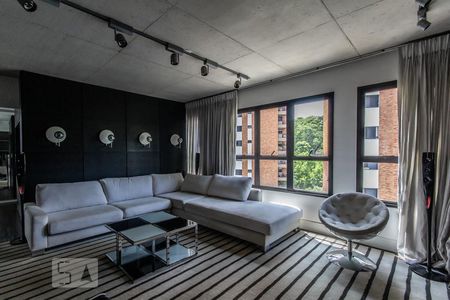 Sala de apartamento à venda com 1 quarto, 70m² em Vila Suzana, São Paulo