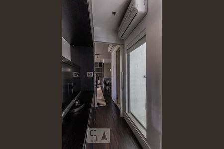 Acesso a suíte de apartamento à venda com 1 quarto, 70m² em Vila Suzana, São Paulo