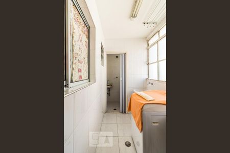 Apartamento à venda com 150m², 3 quartos e 1 vagaÁrea de serviço