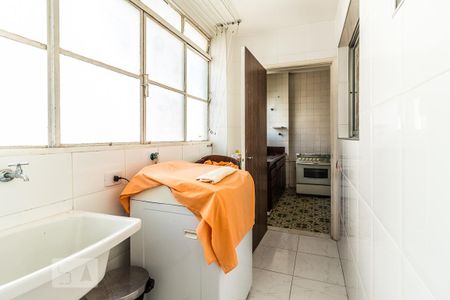 Apartamento à venda com 150m², 3 quartos e 1 vagaÁrea de serviço