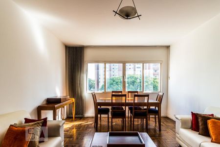 Apartamento à venda com 150m², 3 quartos e 1 vagaSala