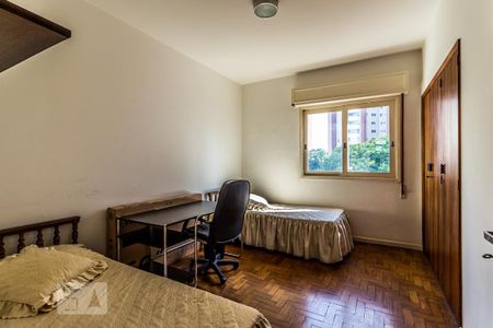 Apartamento à venda com 150m², 3 quartos e 1 vagaQuarto 2