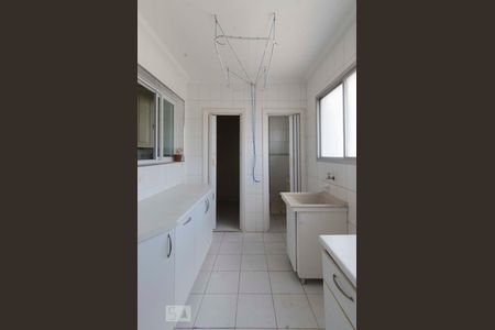 Apartamento à venda com 148m², 3 quartos e 3 vagasLavanderia