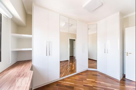 Apartamento à venda com 127m², 3 quartos e 2 vagas Apartamento à venda com 127m², 3 quartos e 2 vagasQuarto 1