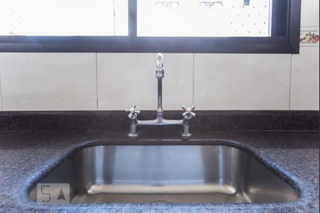 Apartamento à venda com 127m², 3 quartos e 2 vagas Apartamento à venda com 127m², 3 quartos e 2 vagasCozinha