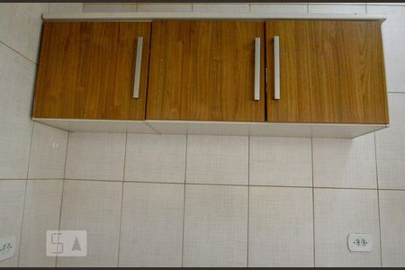 Armario suspenso cozinha de apartamento para alugar com 1 quarto, 37m² em Consolação, São Paulo