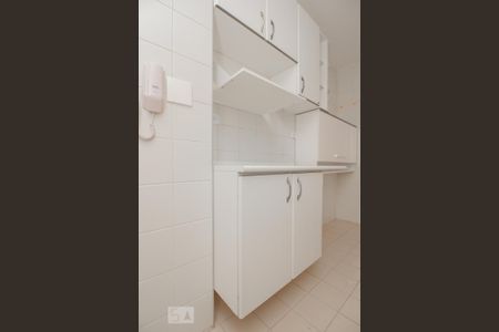 Apartamento à venda com 65m², 2 quartos e 2 vagasCozinha