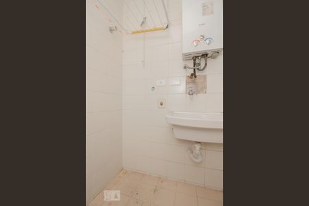 Apartamento à venda com 65m², 2 quartos e 2 vagasÁrea de serviço