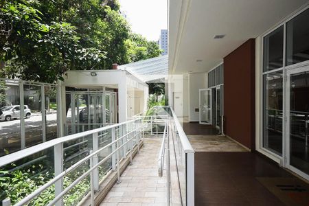 Apartamento à venda com 50m², 1 quarto e 1 vagaEntrada