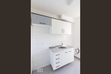 Cozinha de apartamento à venda com 2 quartos, 46m² em Jardim Íris, São Paulo