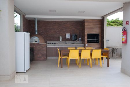 Apartamento para alugar com 62m², 2 quartos e 1 vagaChurraqueira