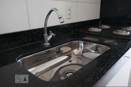 Apartamento para alugar com 62m², 2 quartos e 1 vagaCozinha