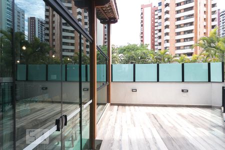 Apartamento à venda com 114m², 3 quartos e 2 vagasChurrasqueira 