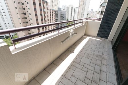 Varanda  de apartamento à venda com 3 quartos, 114m² em Jardim Vila Mariana, São Paulo