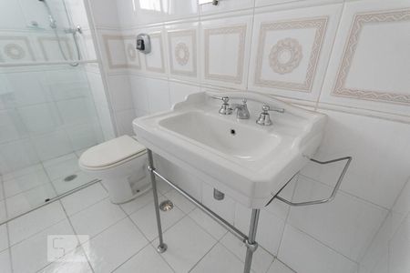 Apartamento à venda com 114m², 3 quartos e 2 vagasBanheiro 2 