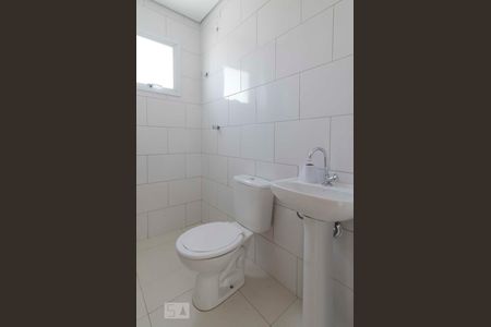 Banheiro de apartamento para alugar com 2 quartos, 70m² em Jardim Carlu, São Paulo