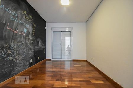 Apartamento à venda com 192m², 4 quartos e 3 vagas Apartamento à venda com 192m², 4 quartos e 3 vagasSala 02
