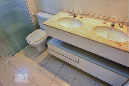 Apartamento para alugar com 96m², 2 quartos e 2 vagas Apartamento para alugar com 96m², 2 quartos e 2 vagasBanheiro Suíte 01