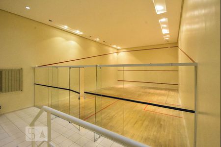 Apartamento para alugar com 96m², 2 quartos e 2 vagas Apartamento para alugar com 96m², 2 quartos e 2 vagasSquash