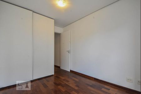 Apartamento para alugar com 96m², 2 quartos e 2 vagas Apartamento para alugar com 96m², 2 quartos e 2 vagasQuarto 02