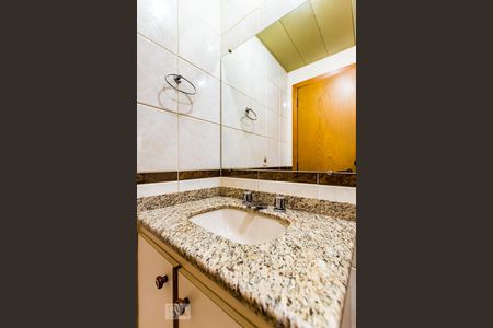 Banheiro de apartamento à venda com 3 quartos, 98m² em Jardim Proença, Campinas