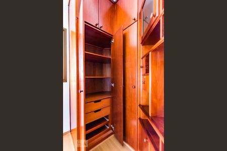 Apartamento à venda com 98m², 3 quartos e 2 vagas Apartamento à venda com 98m², 3 quartos e 2 vagasQuarto 1