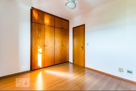 Apartamento à venda com 98m², 3 quartos e 2 vagas Apartamento à venda com 98m², 3 quartos e 2 vagasSuíte