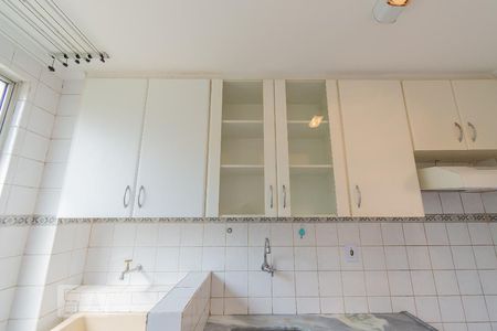 Apartamento à venda com 60m², 3 quartos e 1 vagaCozinha - Armários