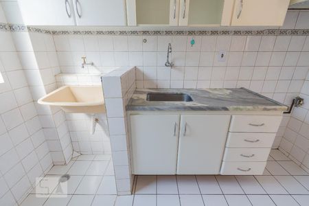 Apartamento à venda com 60m², 3 quartos e 1 vagaCozinha - Armários
